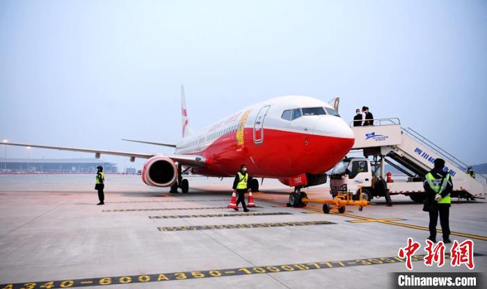 機(jī)場(chǎng)2線到雙流多少時(shí)間_雙流機(jī)場(chǎng)電話_雙流區(qū)機(jī)場(chǎng)派出所