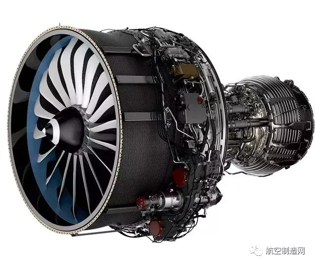 阿聯酋訂購客機_阿聯酋客機體驗777_噴氣式客機和普通客機