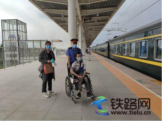 網(wǎng)上怎么訂票火車票_網(wǎng)上訂電影票和現(xiàn)訂票現(xiàn)錢一樣嗎_鐵道部網(wǎng)上訂票