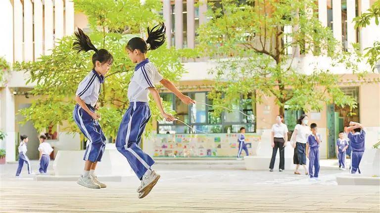 深圳公辦高中收費(fèi)嗎_深圳公辦普通高中_深圳有多少間公辦高中