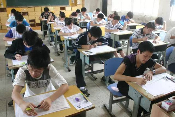 2021年新高考復讀兩年_高考復讀2年_新高考要復讀必須兩年
